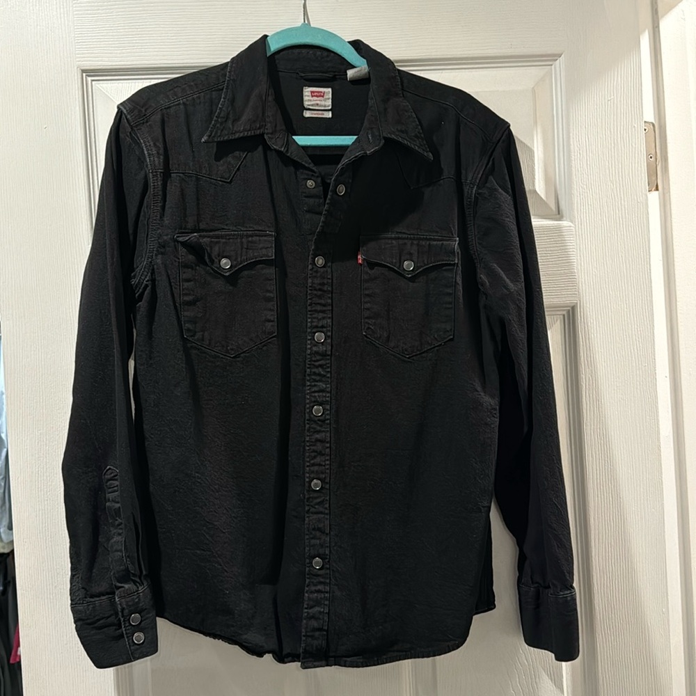 Men’s Levi’s excellent condition button down
